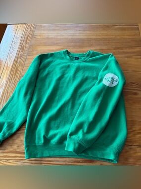 Gildan Emerald Green Crewneck Sweatshirt with Sleeve Logo